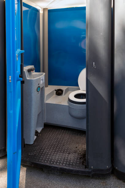 Best Emergency porta potty rental  in Slinger, WI